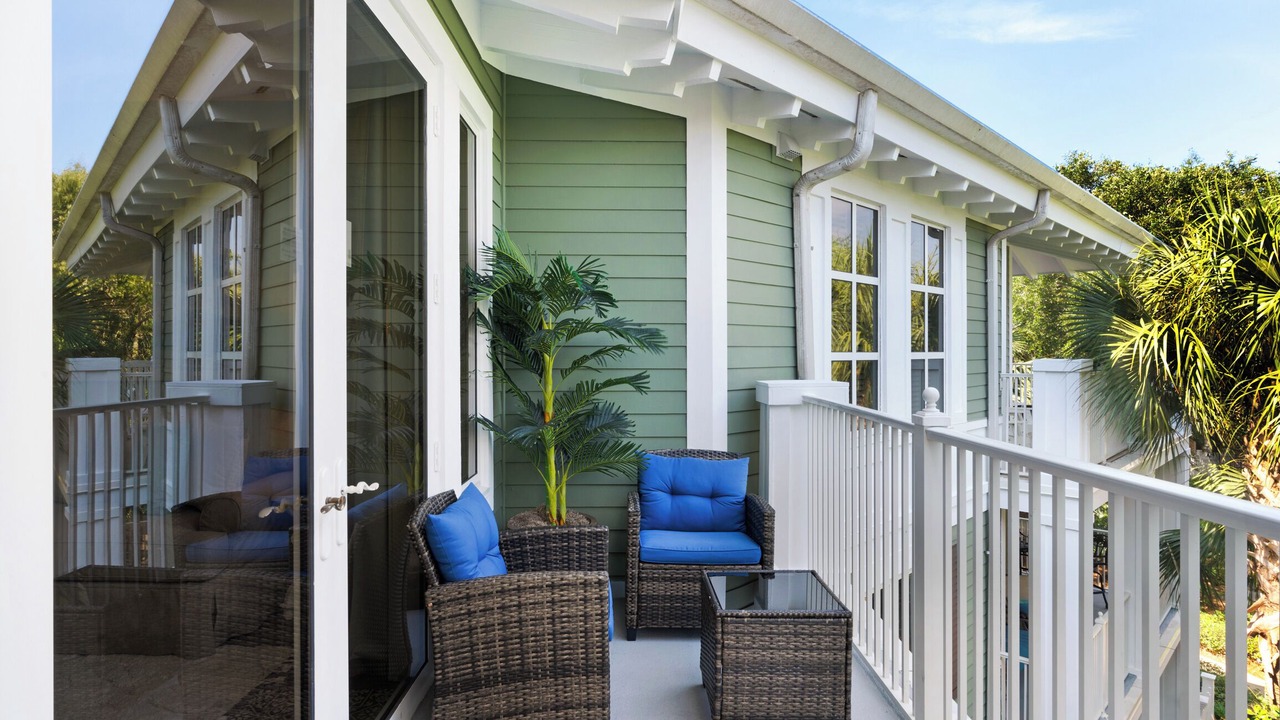Photo of Patio Balcony in Baytowne Wharf