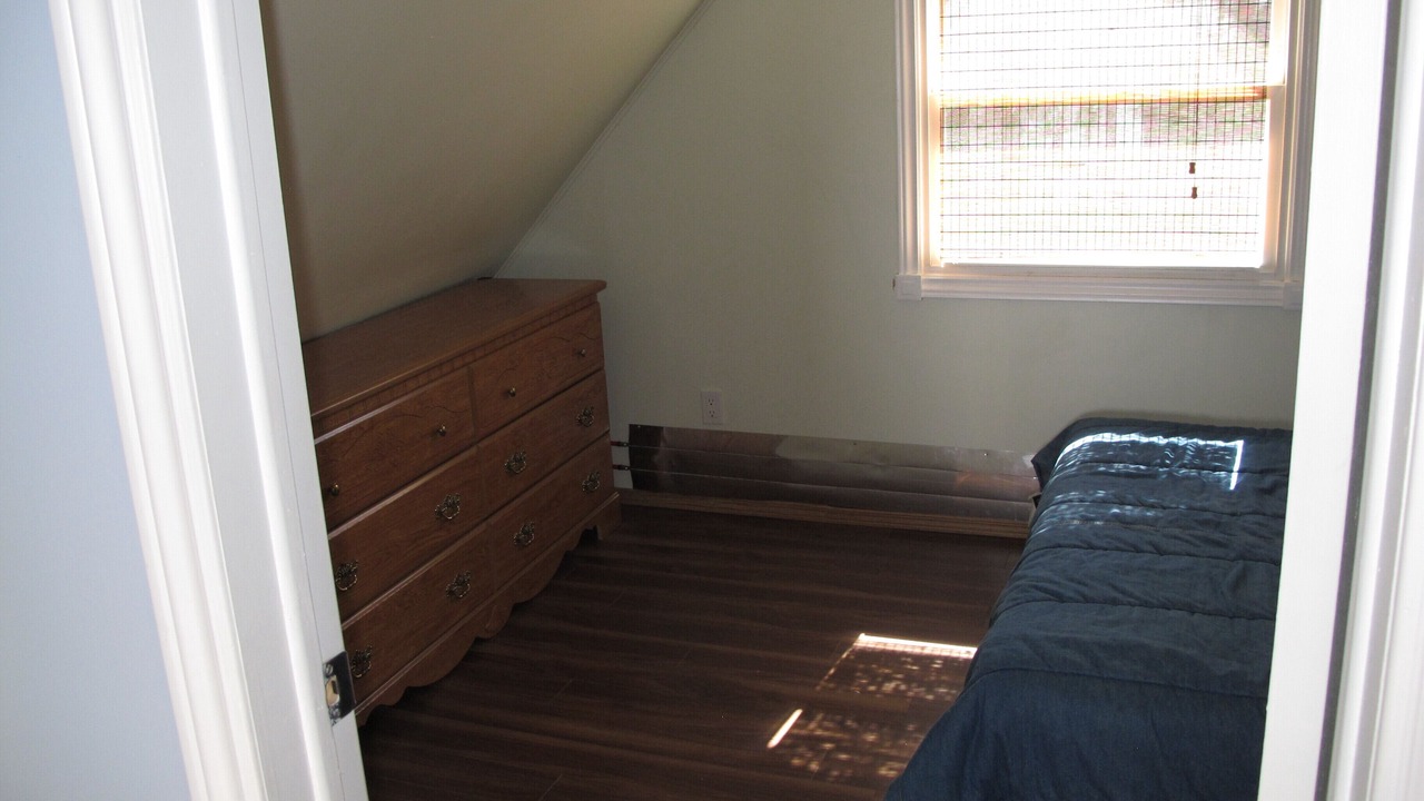 Photo of Bedroom in Puslinch