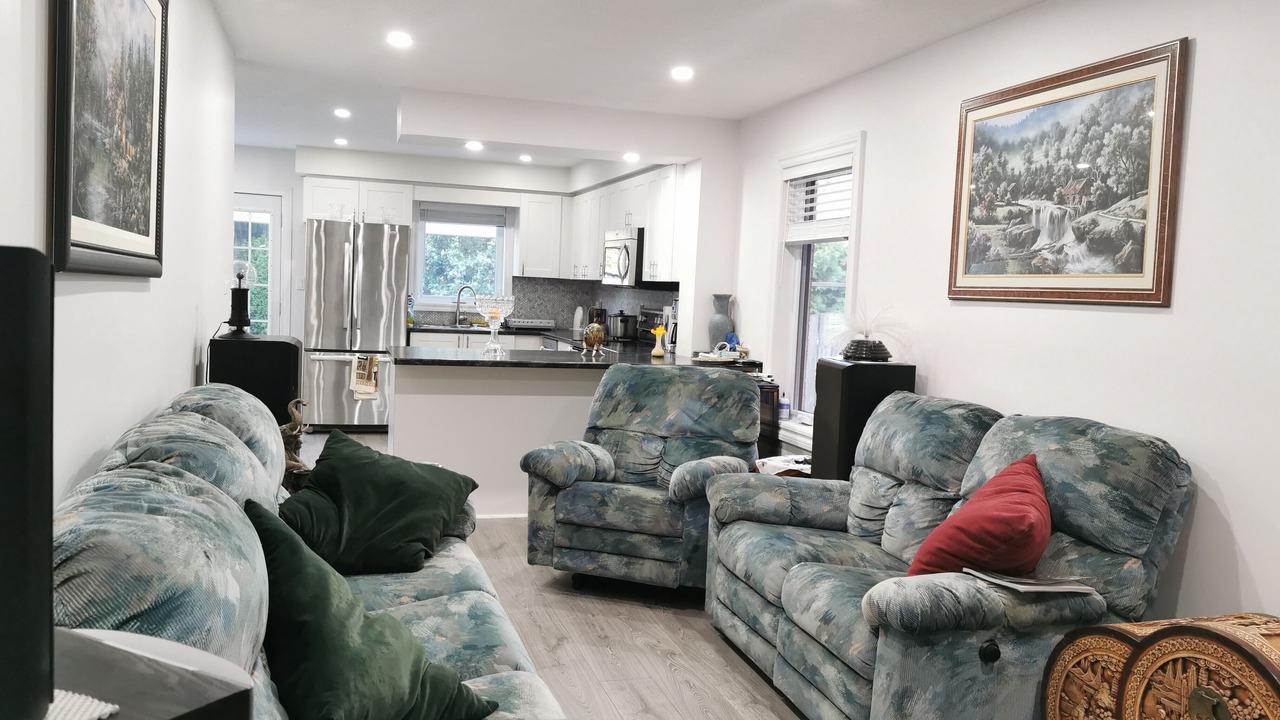 Photo of Livingroom in Lisgar