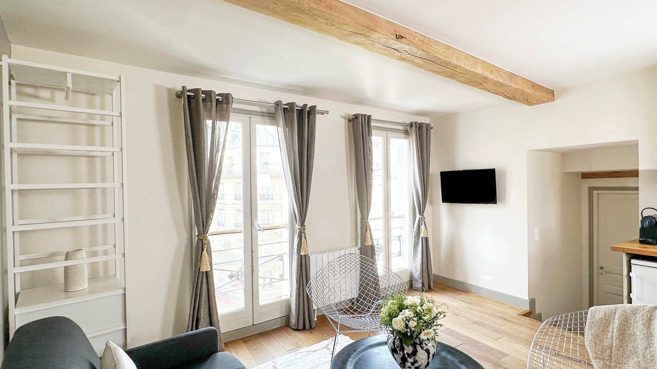 Photo of Bedroom in Sorbonne