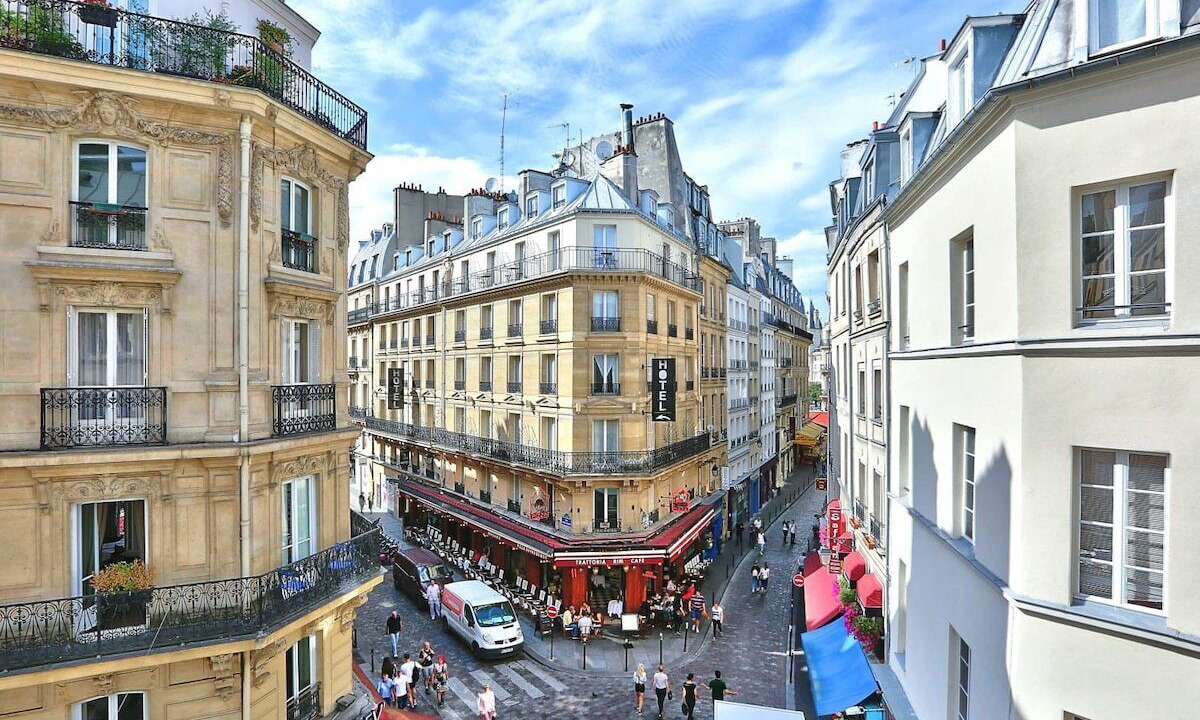 Photo of Others in Sorbonne