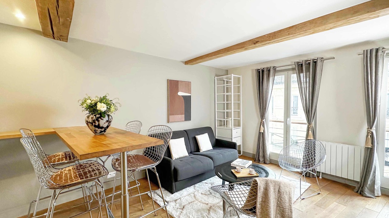 Photo of Bedroom in Sorbonne