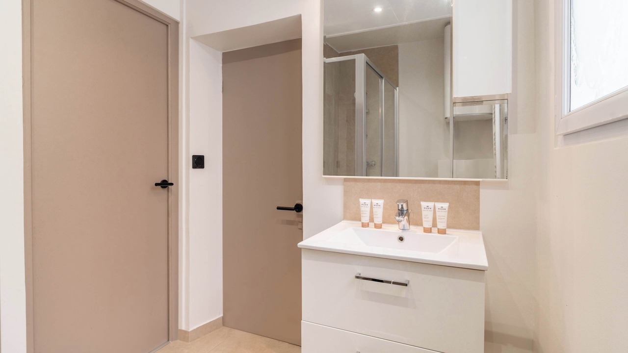 Photo of Bathroom in Plaisance