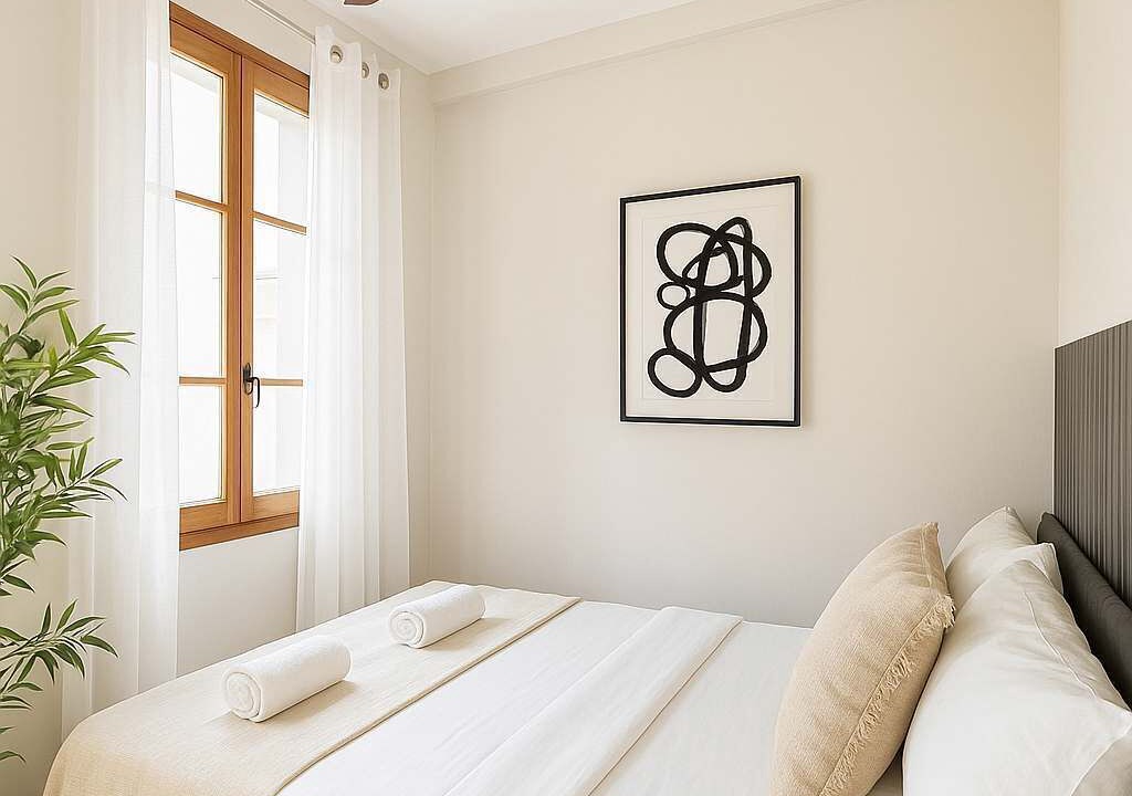 Photo of Bedroom in Saint-Thomas-d'Aquin