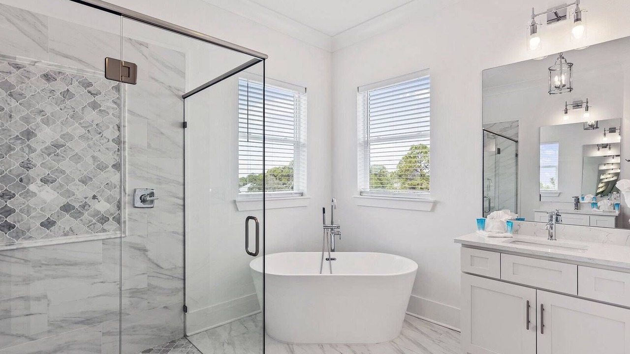Photo of Bathroom in Emerald Waters Village
