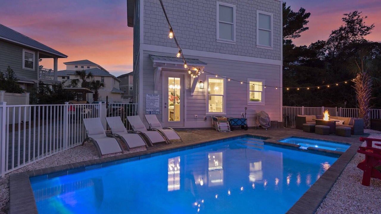 Photo of Outdoor in Emerald Waters Village