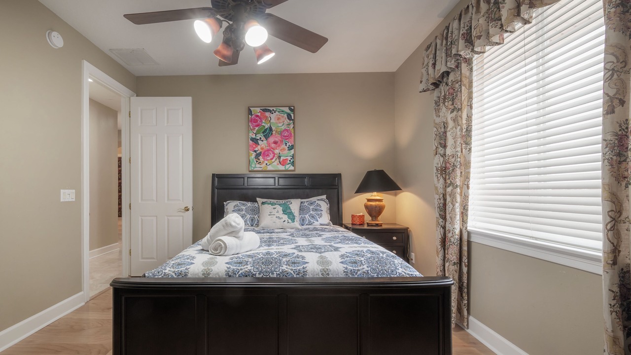 Photo of Bedroom in Lake Magdalene