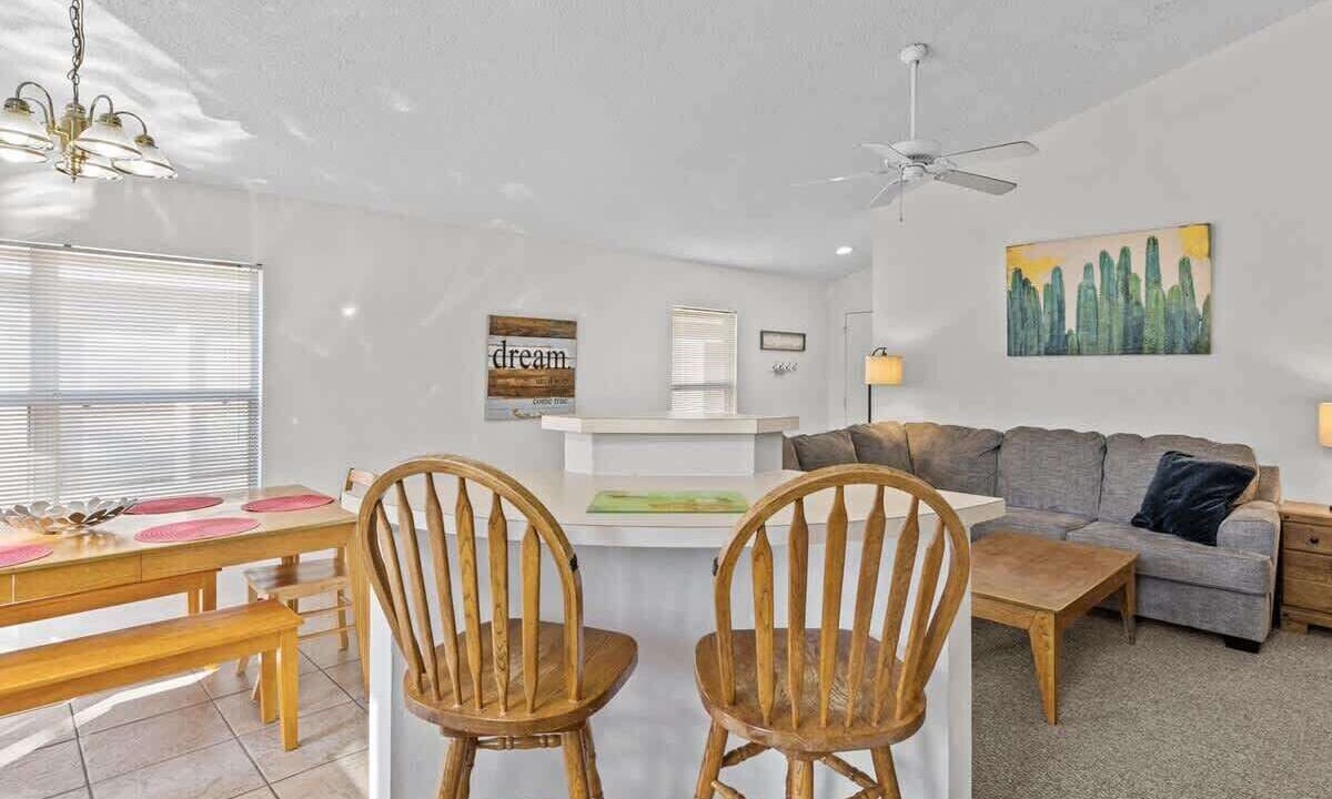 Photo of Livingroom in Haines City