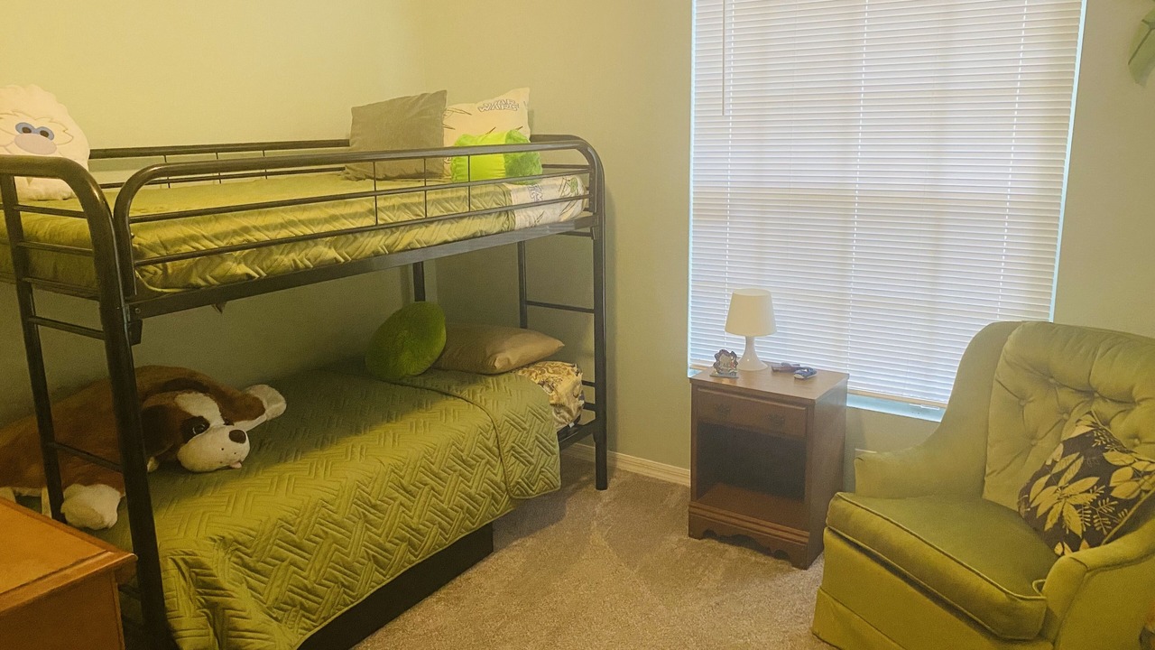Photo of Bedroom in Sunset Ridge