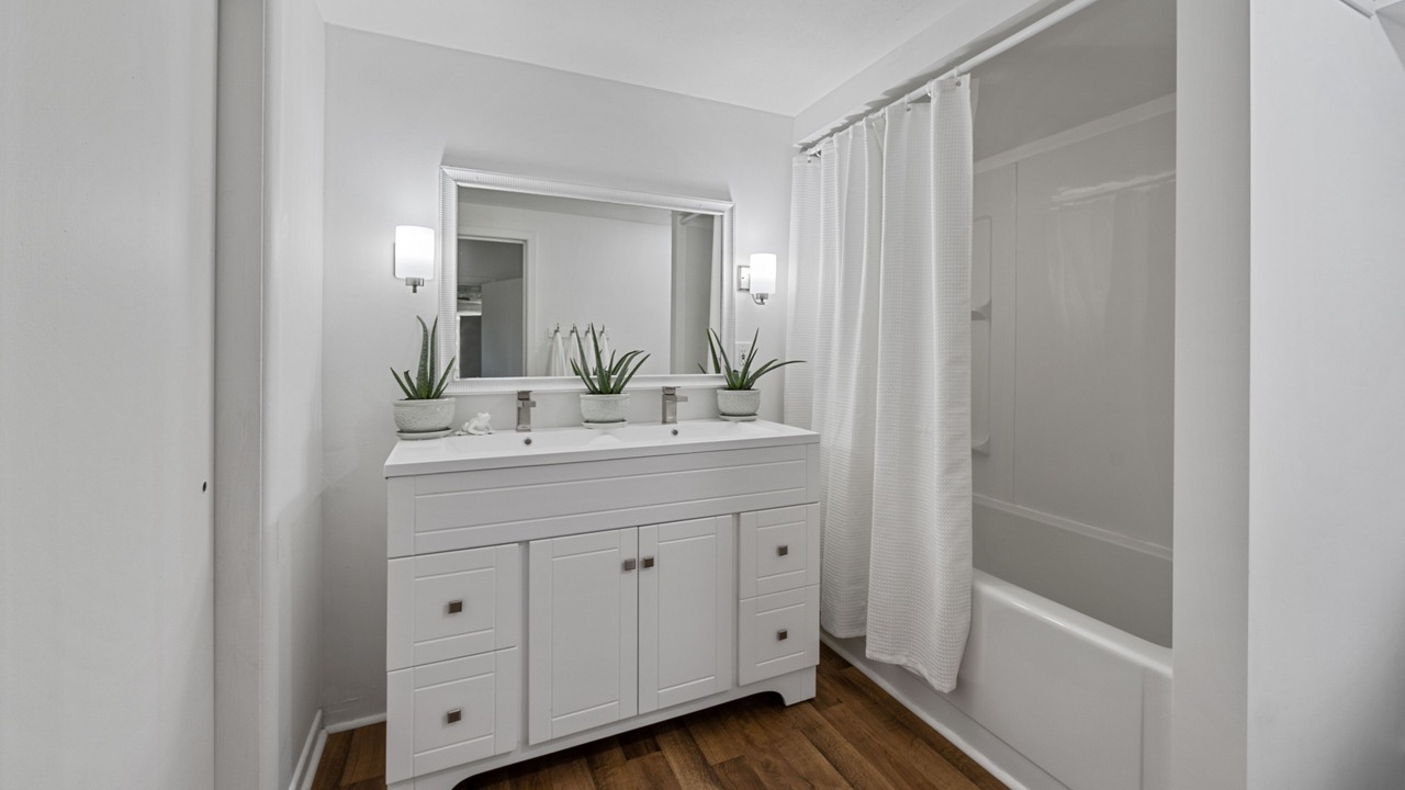 Photo of Bathroom in Picton