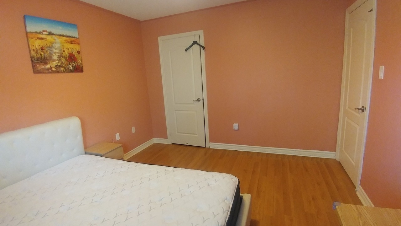 Photo of Bedroom in Richmond Hill
