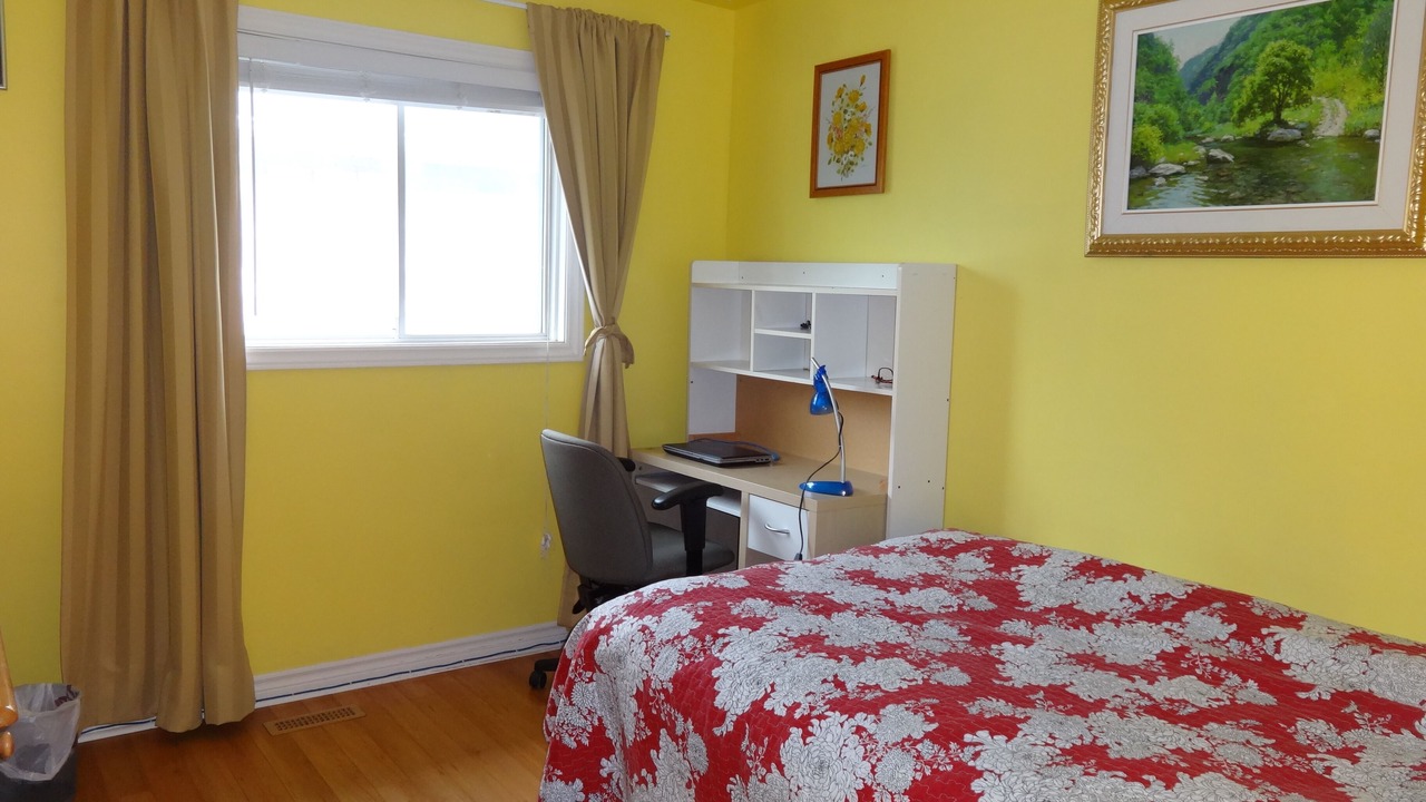 Photo of Bedroom in Richmond Hill