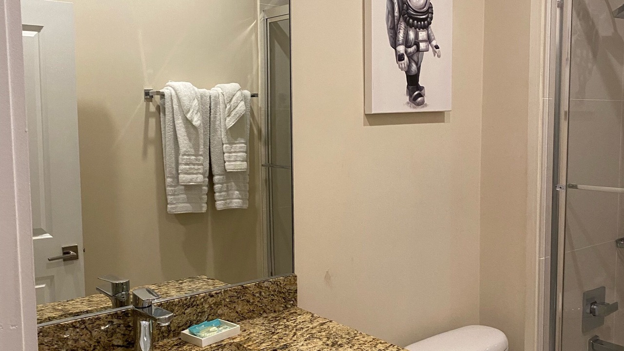 Photo of Bathroom in Lake Buena Vista