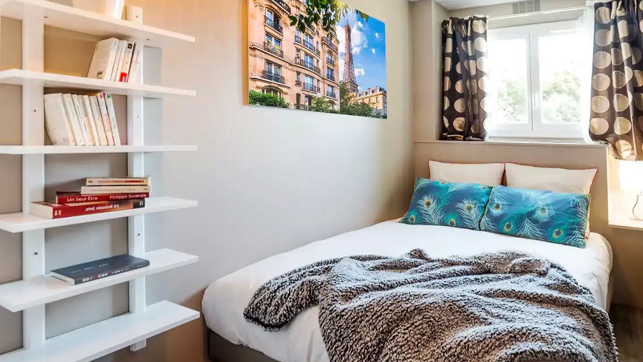 Photo of Bedroom in Villejuif