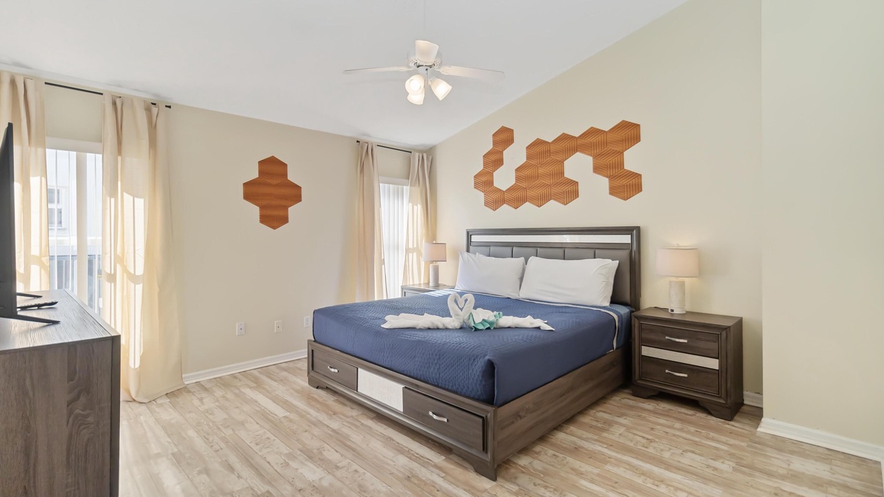 Photo of Bedroom in Lake Davenport Estates