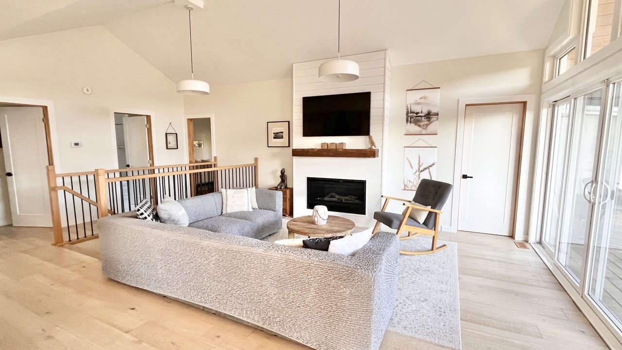 Photo of Livingroom in Timiskaming District