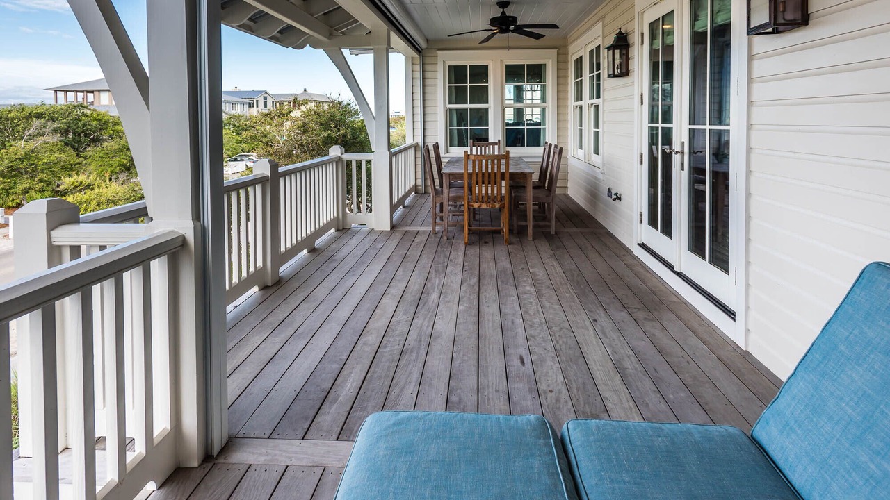 Photo of Patio Balcony in Seaside