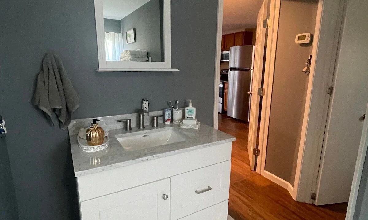 Photo of Bathroom in Bowers