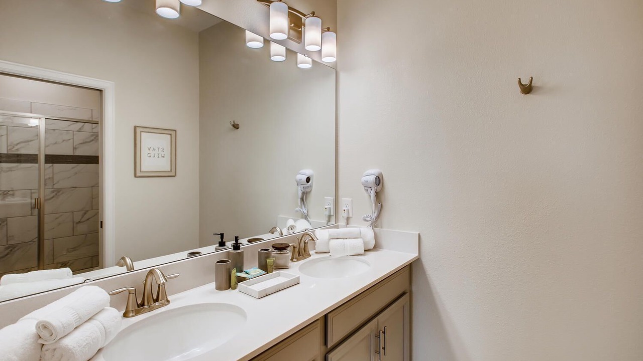 Photo of Bathroom in Four Corners