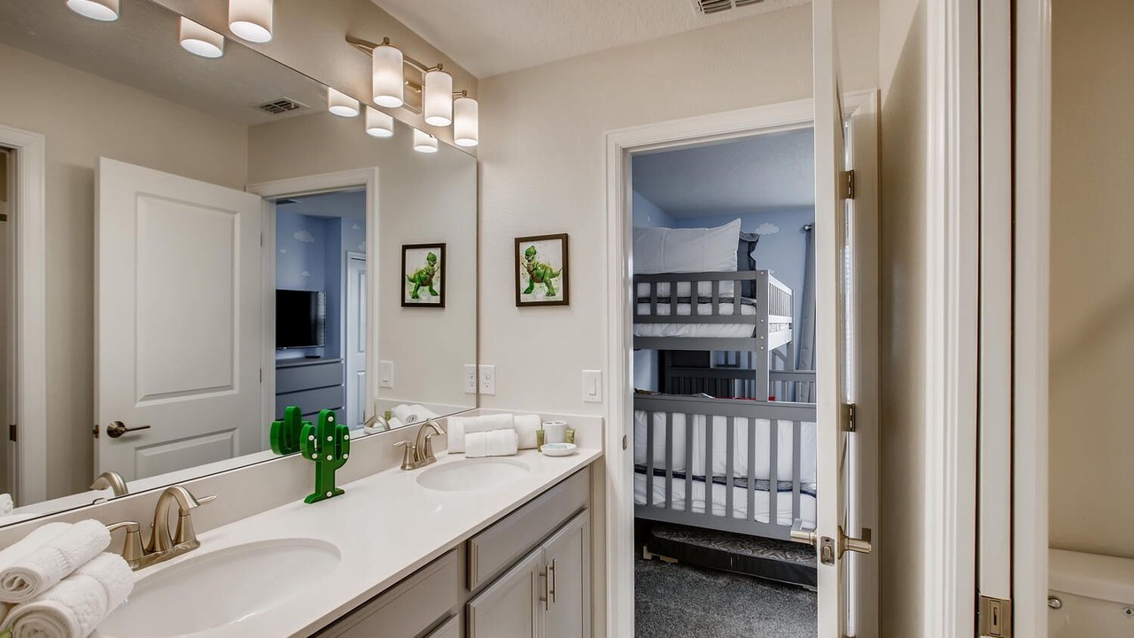 Photo of Bathroom in Four Corners