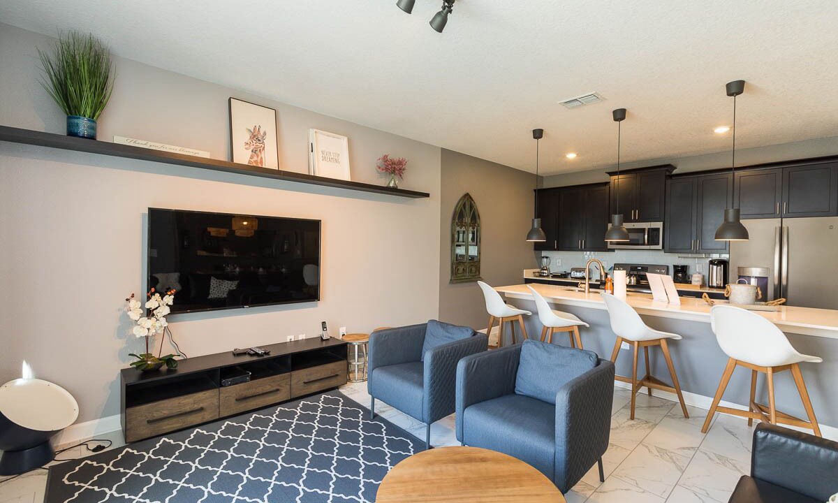 Photo of Livingroom in Davenport