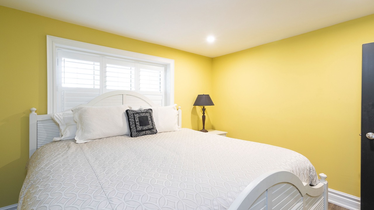 Photo of Bedroom in Wasaga Beach