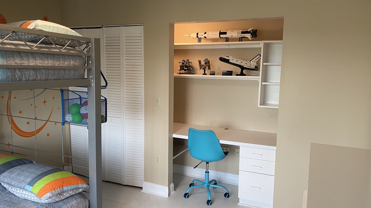 Photo of Bedroom in Melbourne Beach