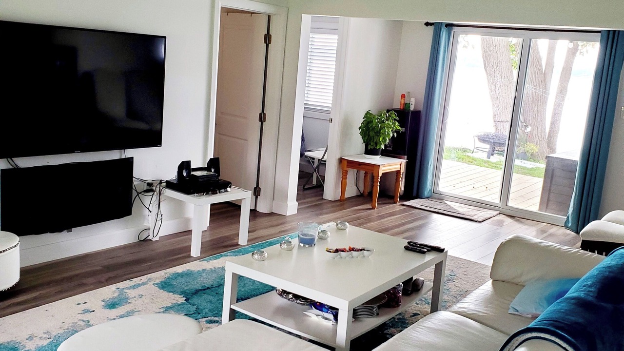 Photo of Livingroom in Carden
