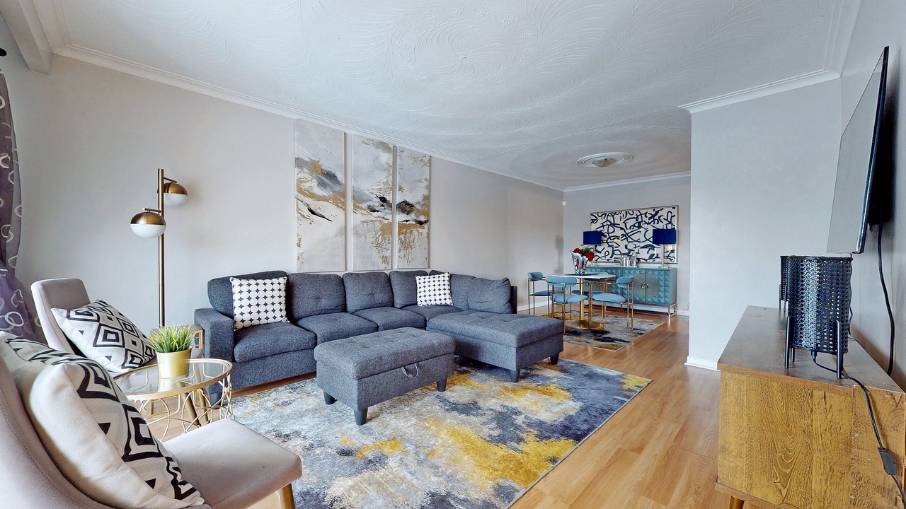 Photo of Livingroom in Brampton