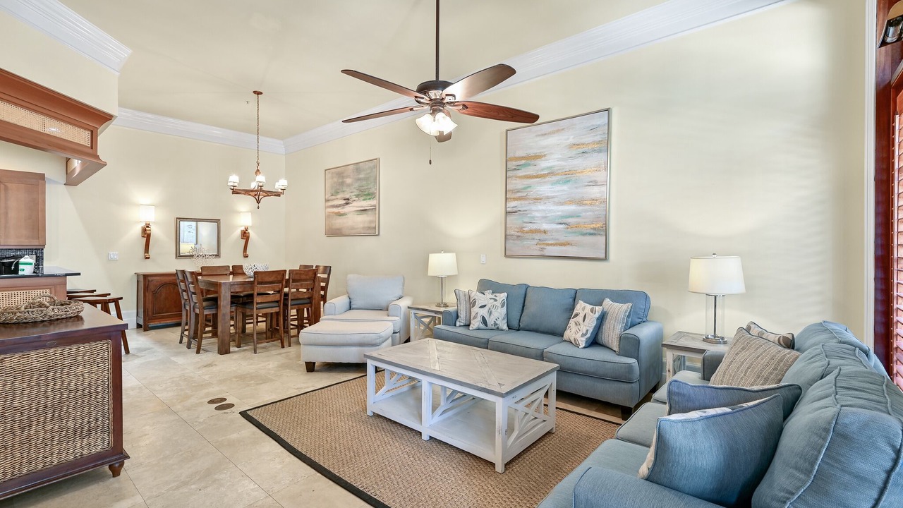 Photo of Livingroom in Baytowne Wharf