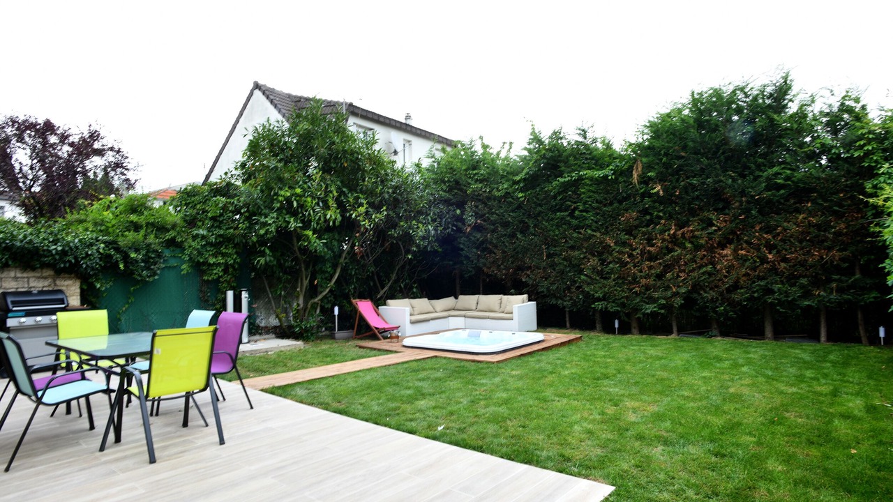 Photo of Outdoor in Rosny-sous-Bois