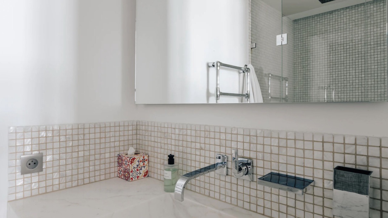 Photo of Bathroom in Porte-Dauphine