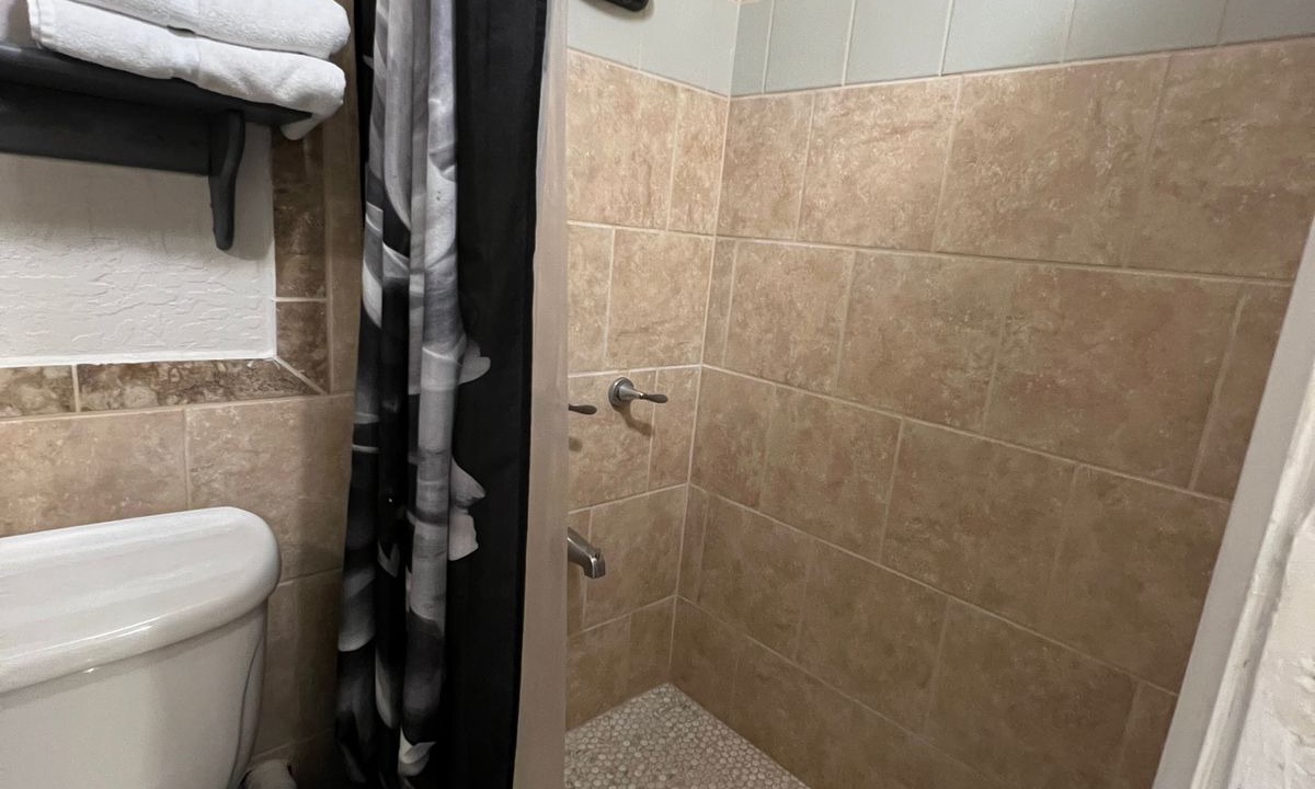 Photo of Bathroom in Mill Run