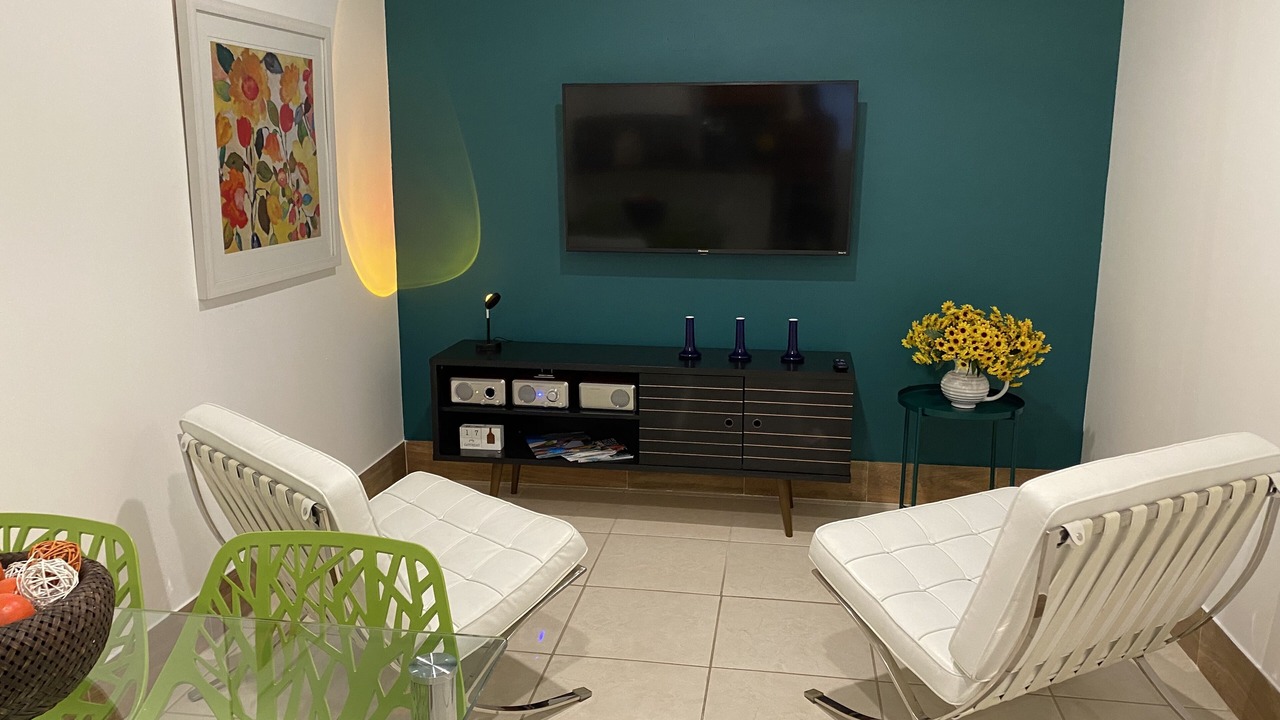 Photo of Livingroom in Town N County Park