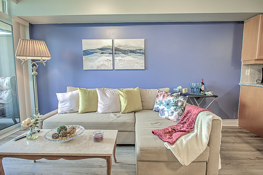 Photo of Livingroom in Willowdale