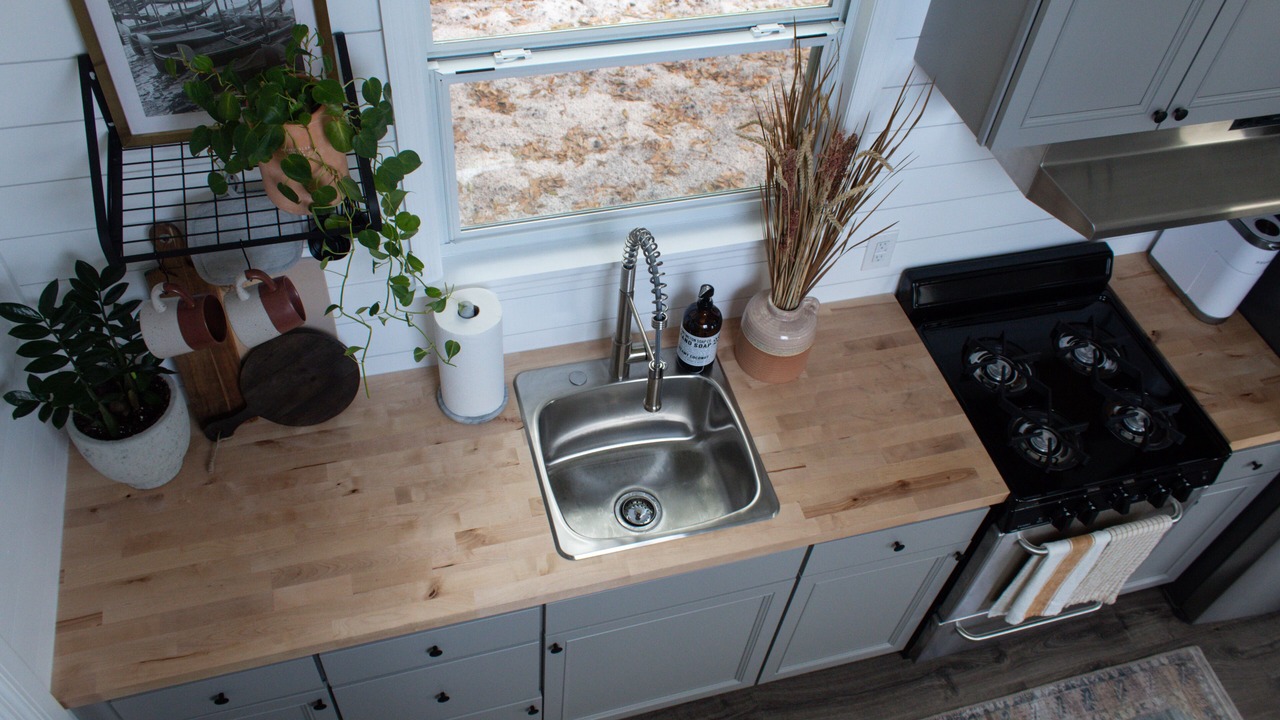Photo of Kitchen in June Park