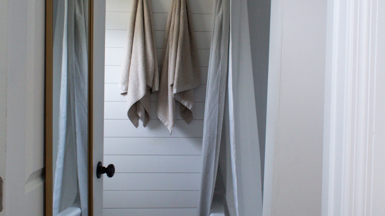 Photo of Bathroom in June Park