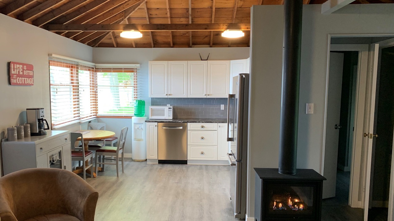 Photo of Kitchen in West Lake
