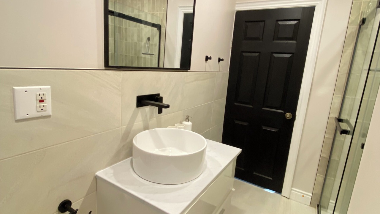 Photo of Bathroom in Lion's Head