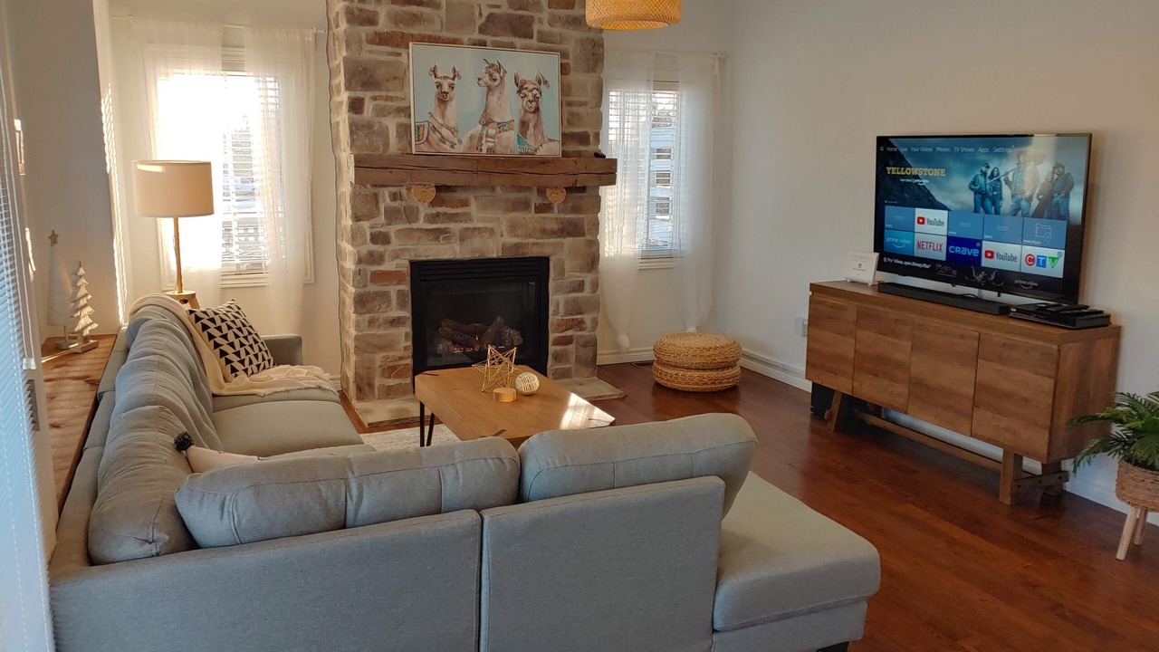 Photo of Livingroom in Prince Edward