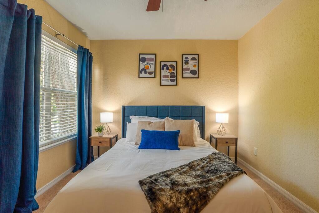 Photo of Bedroom in College Park