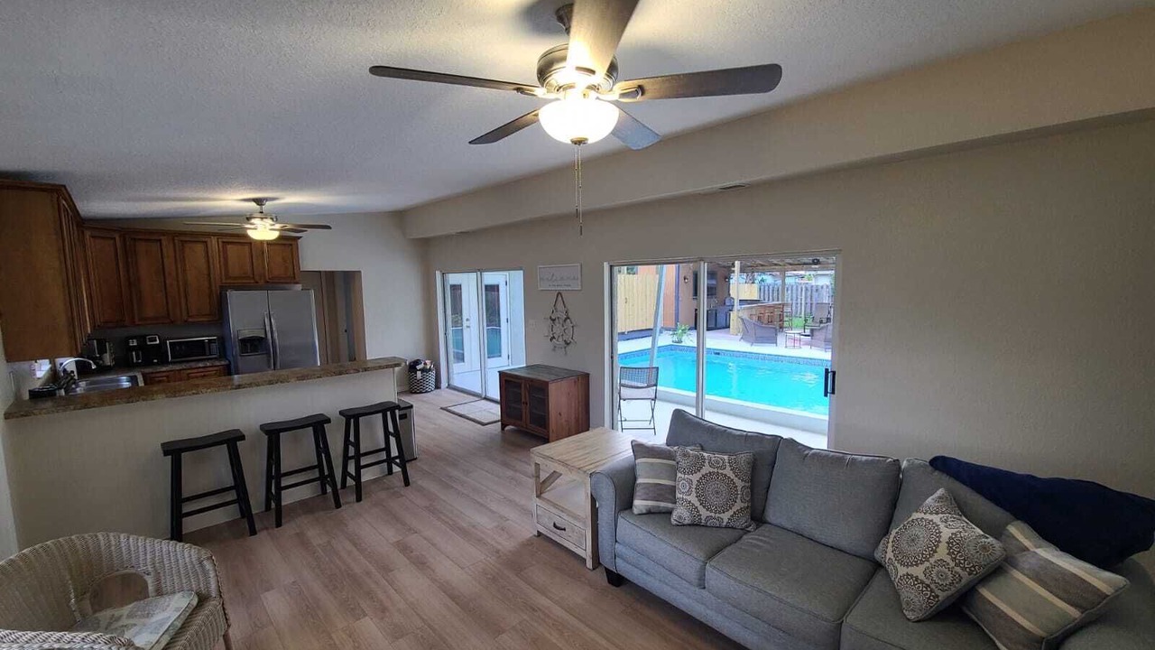 Photo of Livingroom in Merritt Island