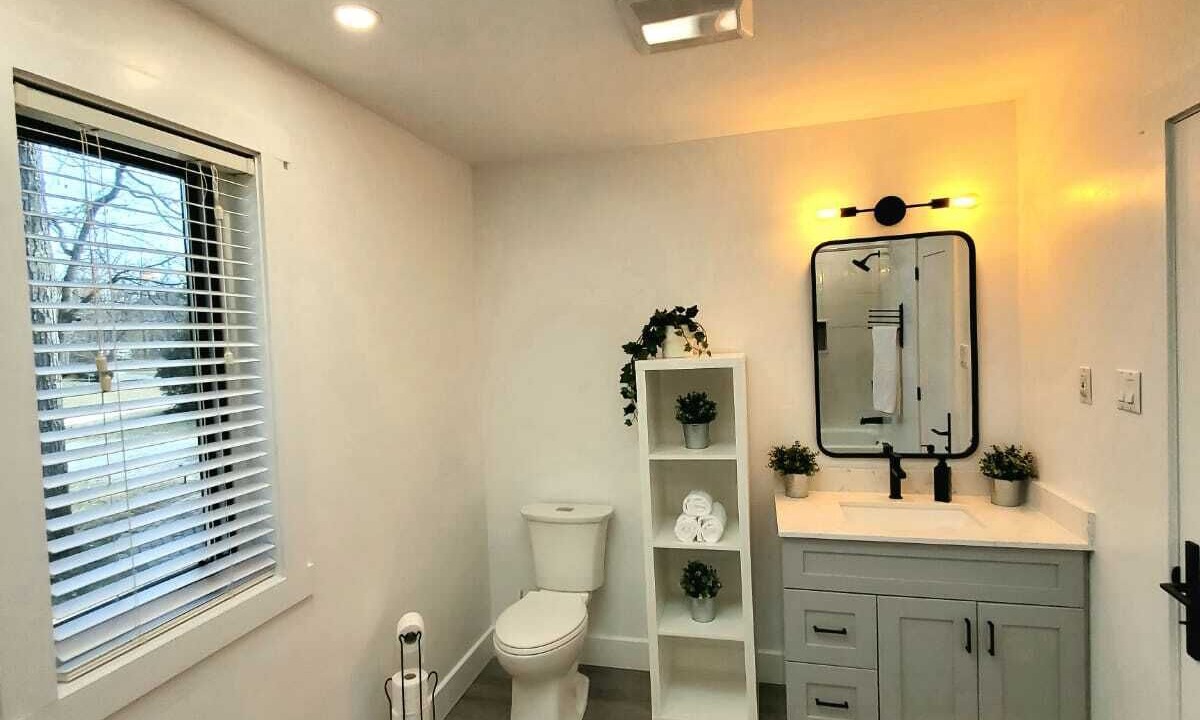 Photo of Bathroom in Port Franks