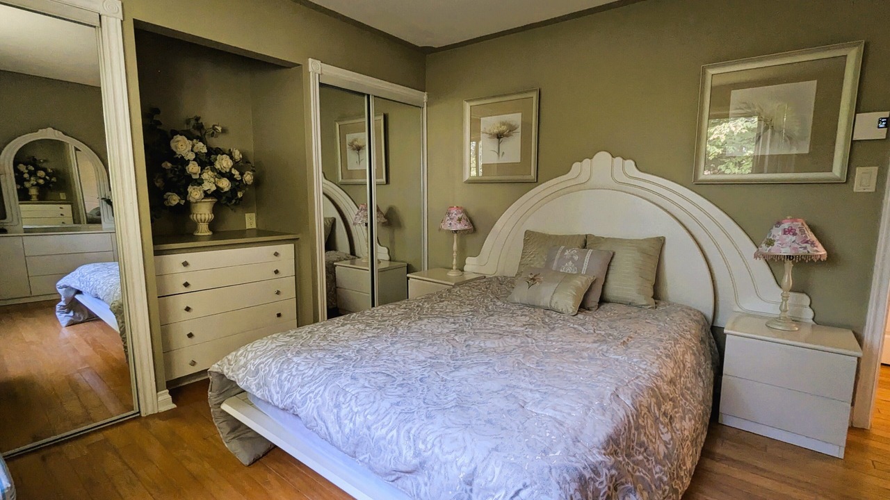 Photo of Bedroom in Penetanguishene