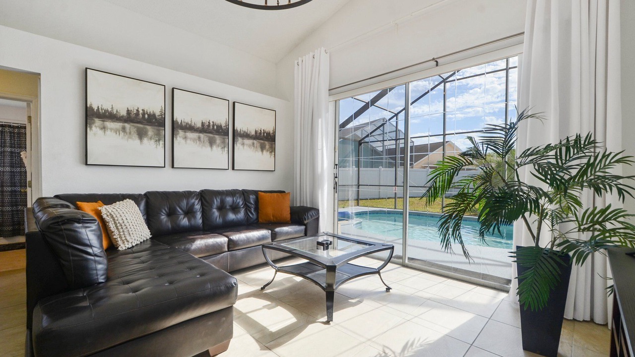 Photo of Bedroom in Creekside