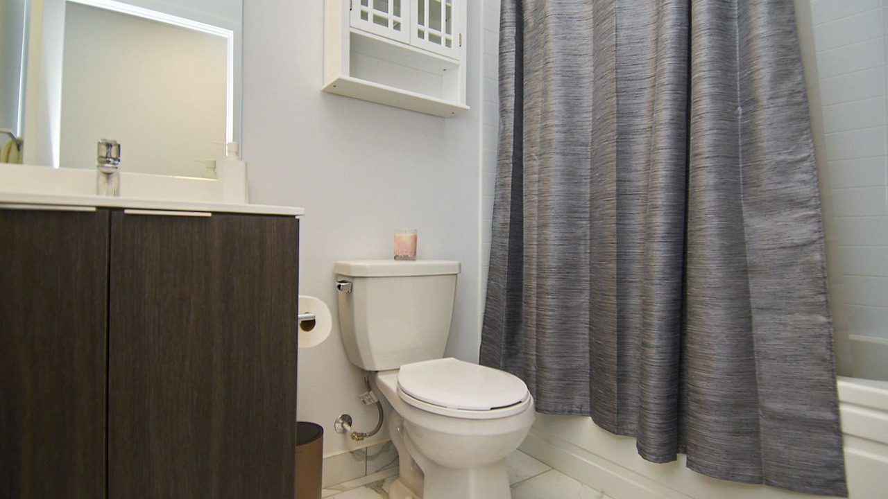 Photo of Bathroom in Humber Bay