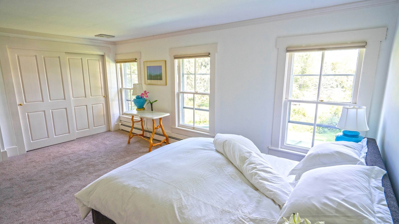 Photo of Bedroom in State College