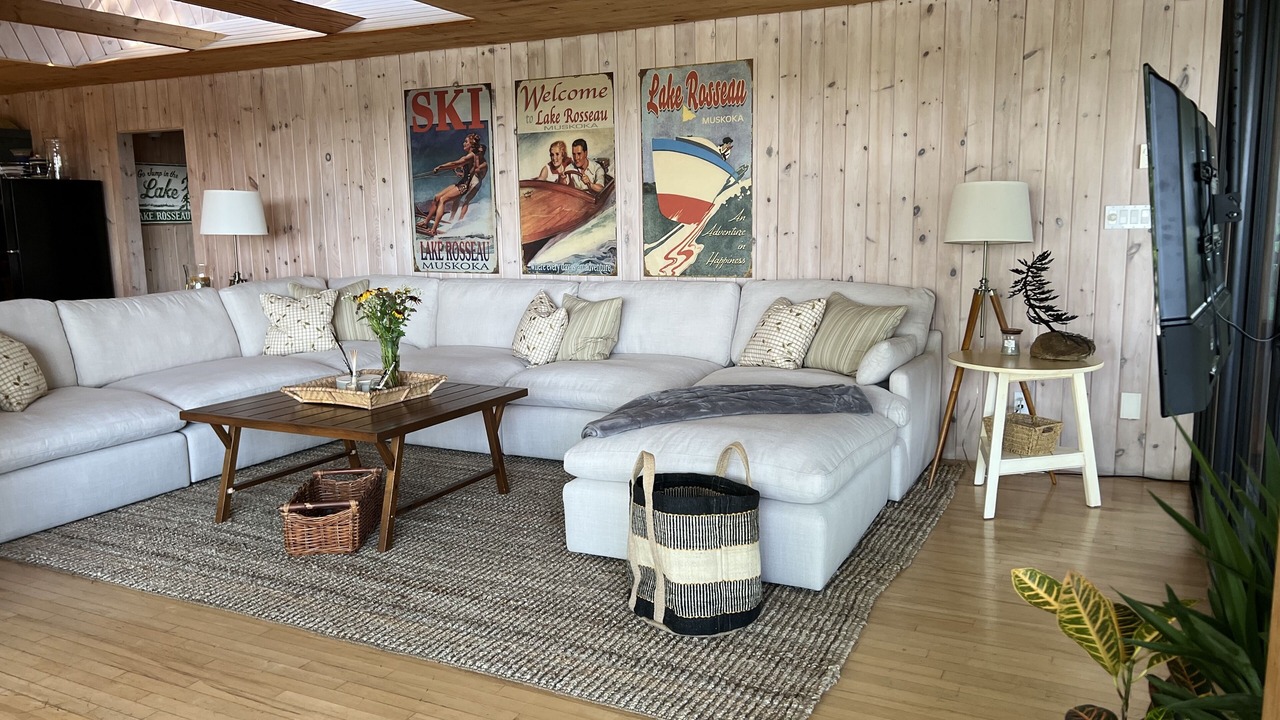 Photo of Bedroom in Muskoka Lakes