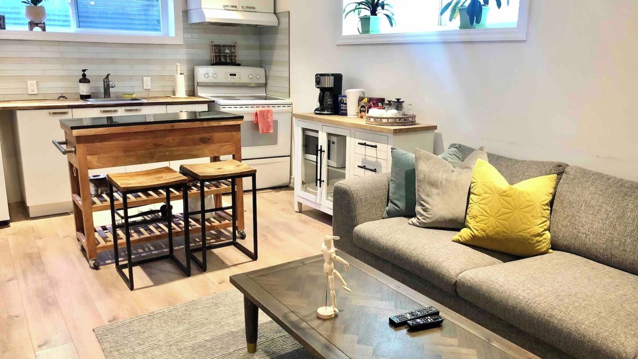 Photo of Livingroom in Rexdale
