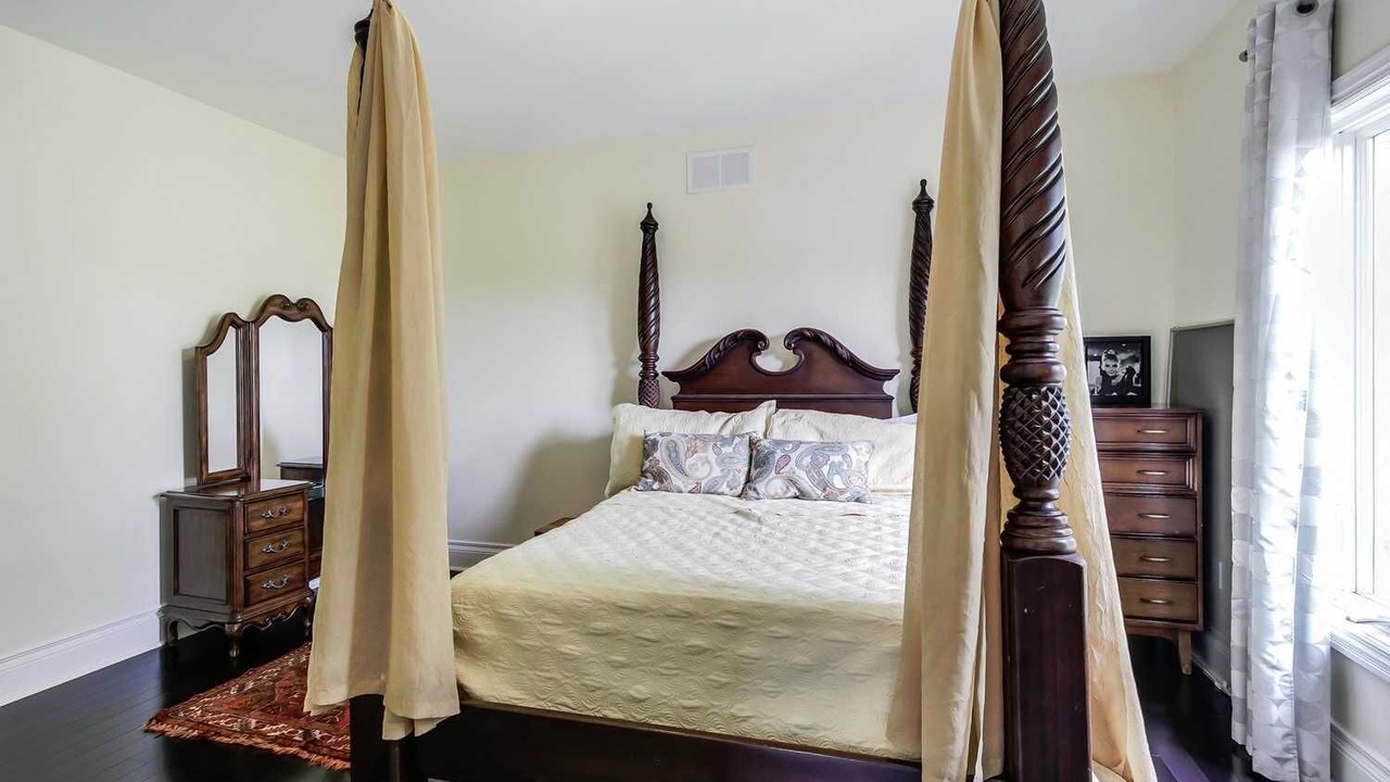 Photo of Bedroom in Durham Region